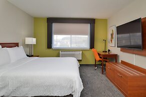 Holiday Inn Express Farmington - Bloomfield by IHG