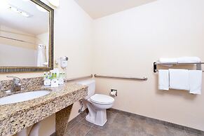 Holiday Inn Express Farmington - Bloomfield by IHG