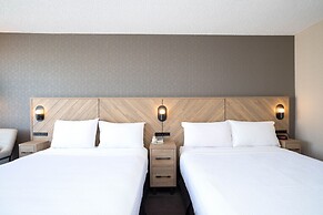 Sandman Hotel Montreal - Longueuil