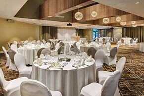 Crowne Plaza Dulles Airport by IHG