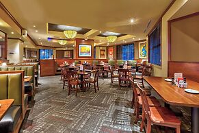 Crowne Plaza Dulles Airport by IHG