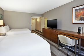 Crowne Plaza Dulles Airport by IHG