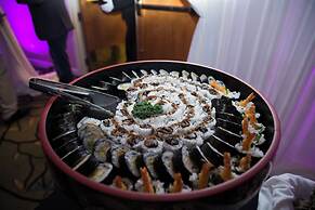 Crowne Plaza Dulles Airport by IHG