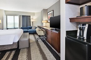 Crowne Plaza Dulles Airport by IHG