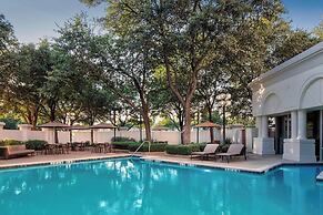 Sheraton Suites Market Center Dallas