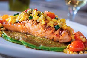 Sheraton Suites Market Center Dallas