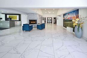 Clarion Pointe