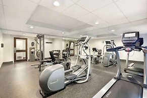 Best Western Hartford Hotel & Suites