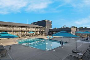 Richland Riverfront Hotel and Conference Center, Ascend Hotel Collecti