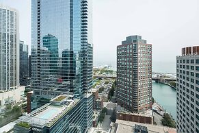 Sheraton Grand Chicago Riverwalk