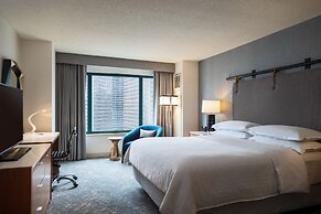 Sheraton Grand Chicago Riverwalk