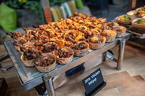 Sheraton Grand Chicago Riverwalk