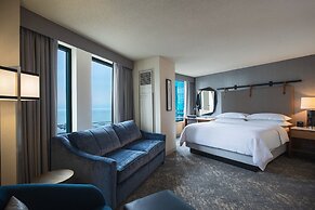 Sheraton Grand Chicago Riverwalk