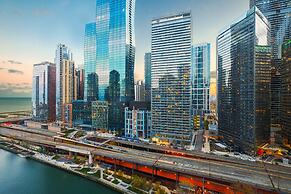 Sheraton Grand Chicago Riverwalk