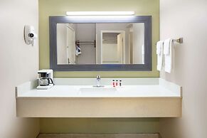 Baymont by Wyndham Plano