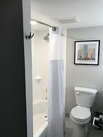 Clarion Pointe OKC Airport