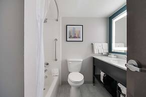 Clarion Pointe OKC Airport