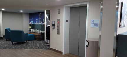 Clarion Pointe OKC Airport