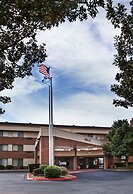 Clarion Pointe OKC Airport