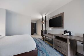 Clarion Pointe OKC Airport