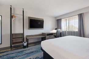 Clarion Pointe OKC Airport