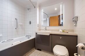 DoubleTree by Hilton Swindon