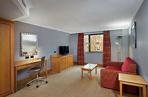 DoubleTree by Hilton Swindon