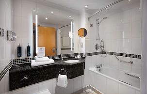 DoubleTree by Hilton Swindon