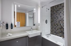 DoubleTree by Hilton Swindon