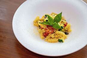 Radisson Hotel Brunei Darussalam