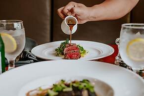 Radisson Hotel Brunei Darussalam