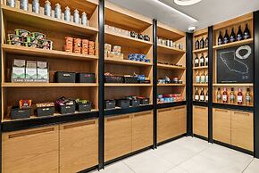 Oxford Suites Redding