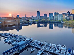 The Royal Sonesta Boston