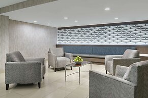 DoubleTree by Hilton Orlando Airport