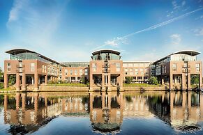 Radisson Blu Senator Hotel