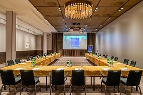 Radisson Blu Senator Hotel