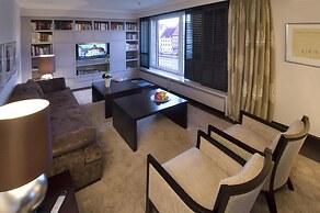 Radisson Blu Senator Hotel