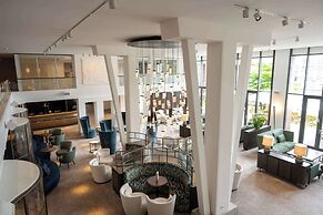 Radisson Blu Senator Hotel