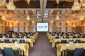 Radisson Blu Senator Hotel