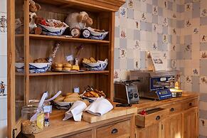 Grand Museum Hotel, BW Signature Collection