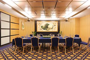 Le Royal Hotels & Resorts