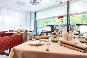 Le Royal Hotels & Resorts