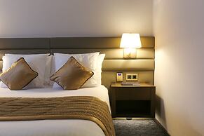Le Royal Hotels & Resorts