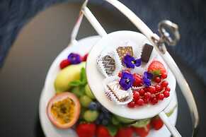 Le Royal Hotels & Resorts