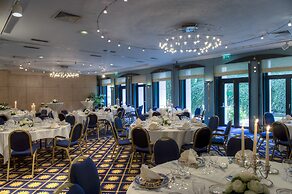 Le Royal Hotels & Resorts