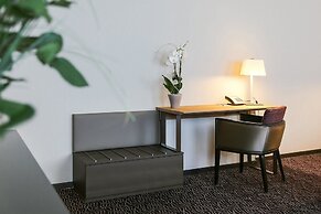 Le Royal Hotels & Resorts