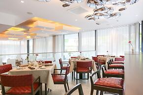 Le Royal Hotels & Resorts