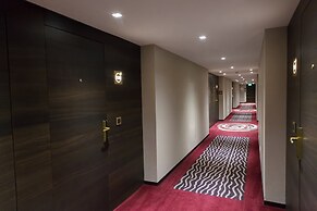 Le Royal Hotels & Resorts