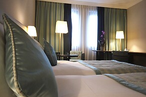 Le Royal Hotels & Resorts