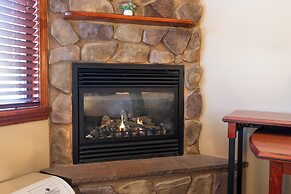 Fireside Inn & Suites West Lebanon